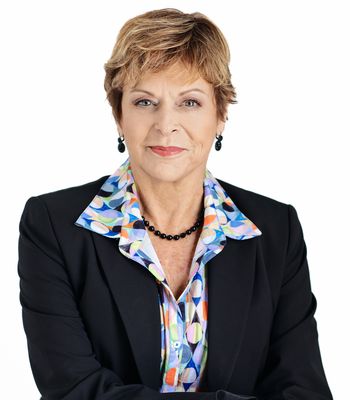 Portrait of Peggy Wolfe, REALTOR®.